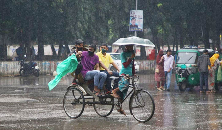 ৫ বিভাগে অতি ভারী বৃষ্টির আভাস, ভূমিধসের শঙ্কা